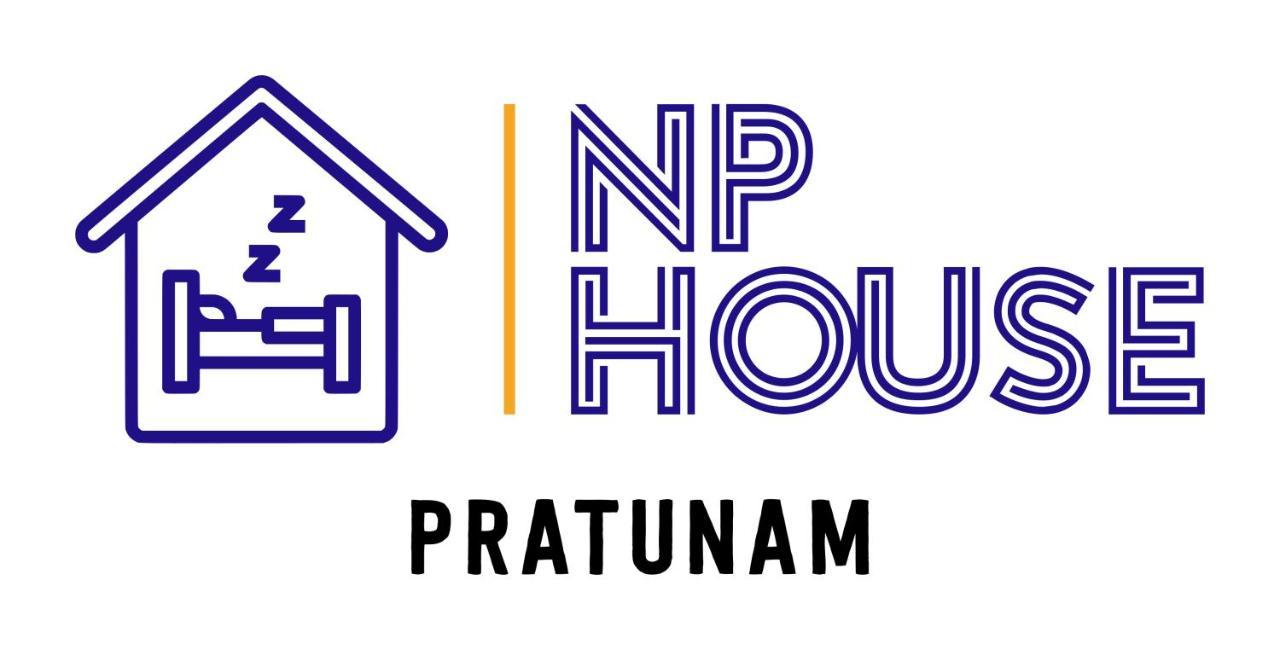 Np House Pratunam Bangkok Bagian luar foto