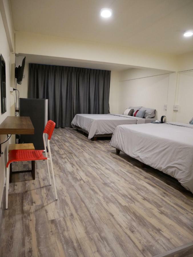 Np House Pratunam Bangkok Bagian luar foto